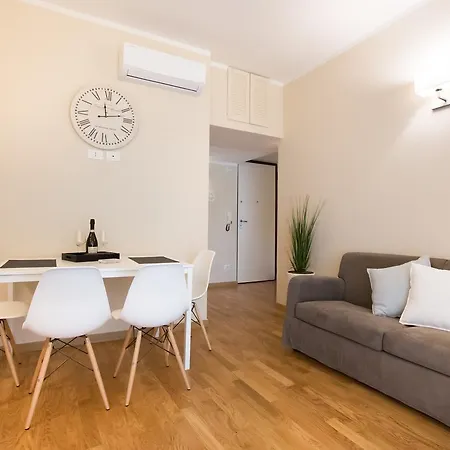 Apartment Chichouse *